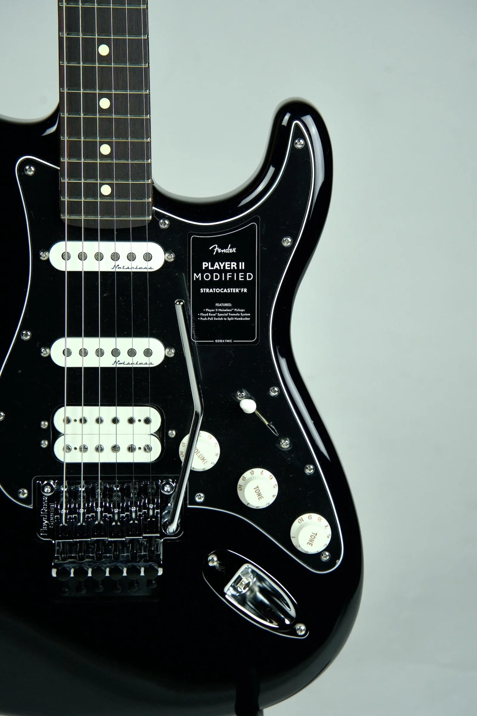 ギター Fender Player Stratocaster Fender Player Stratocaster HSS Plus Top Maple Fingerboard